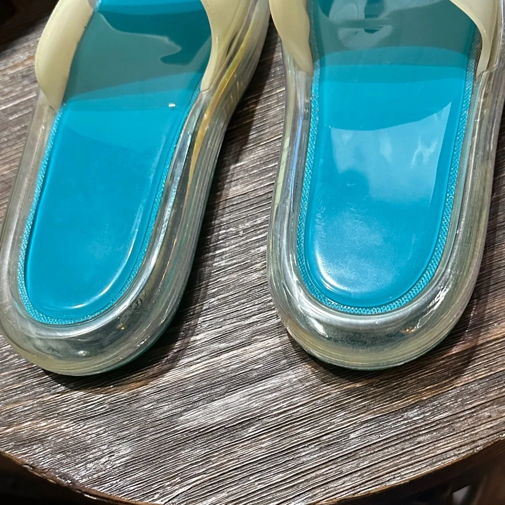 Tory Burch Bubble Jelly Slides in iridescent sea
